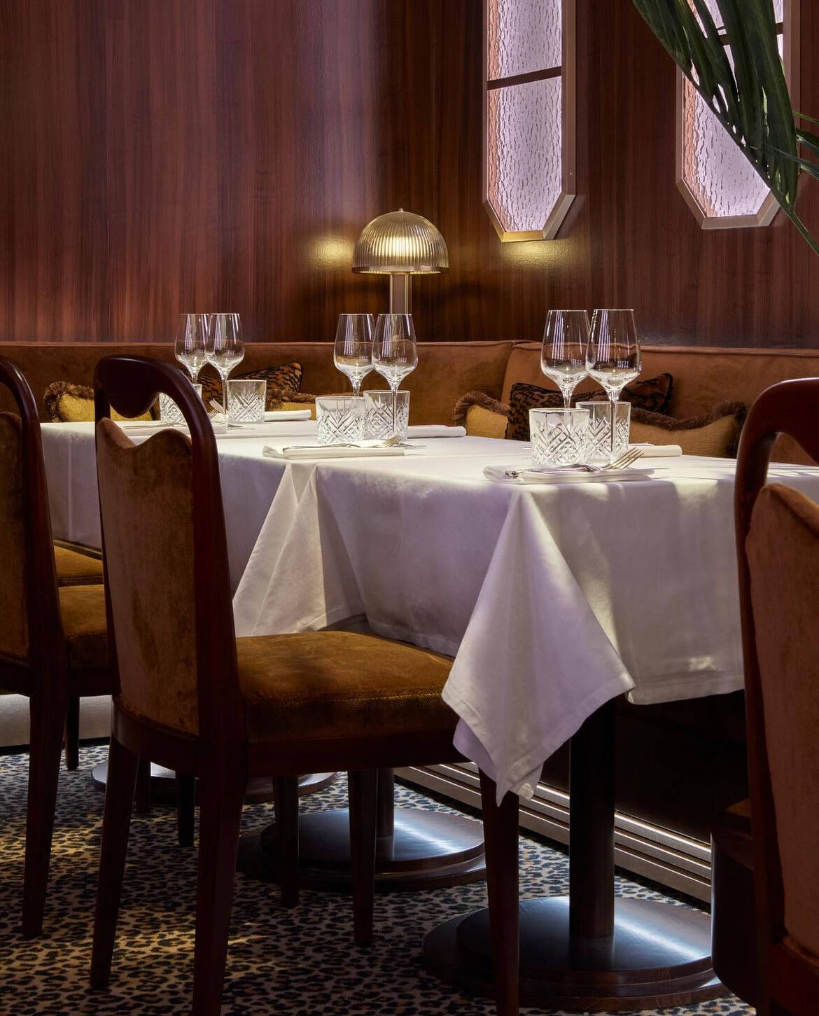 7-restaurant-paris-hollywood-savoy.jpg