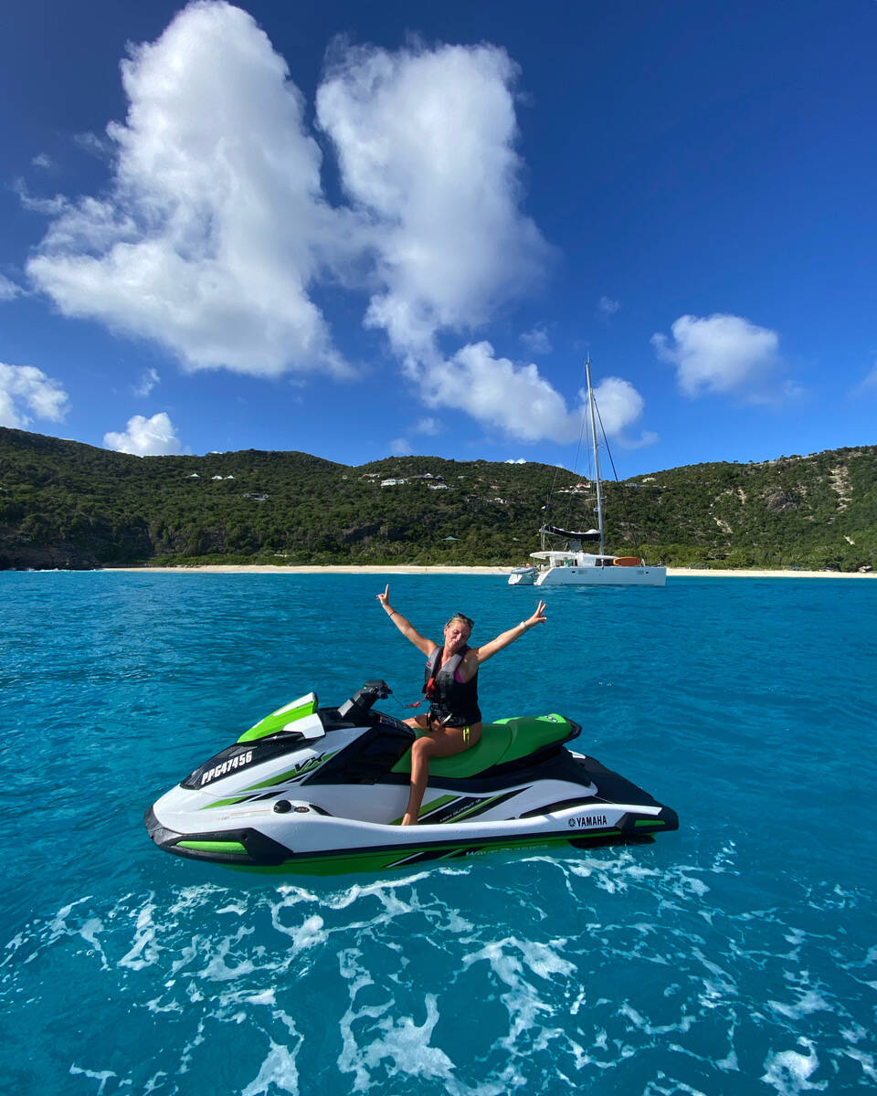 28-st-barth-master-ski-pilou-sea-bob-location-bateau-jet-ski-gustavia-st-barts-1.jpeg